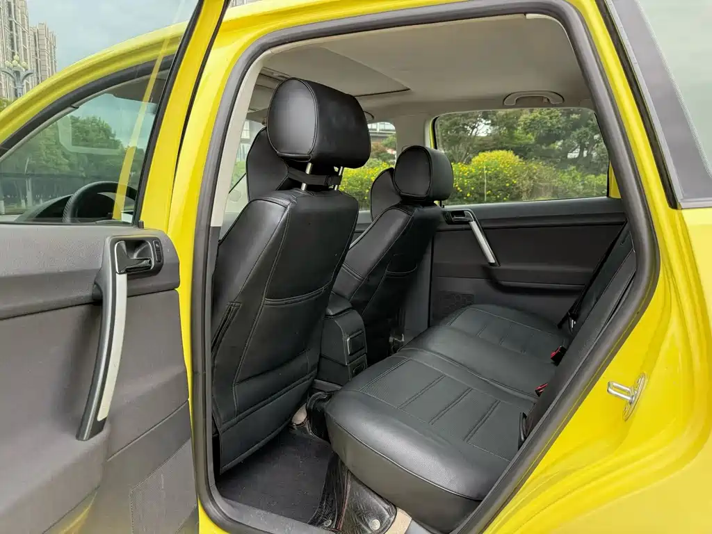 Volkswagen Polo — миниатюра 6