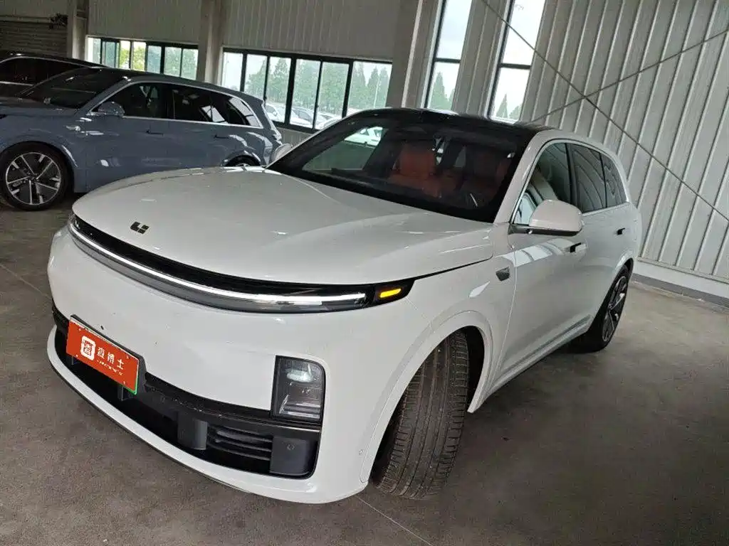 Li Auto Li L7 2025