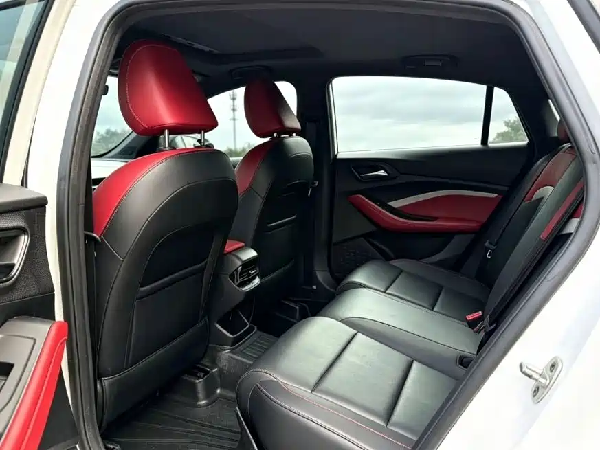 MG MG5 — миниатюра 6