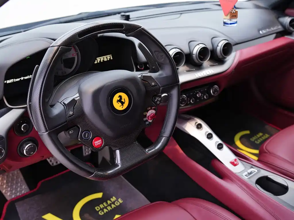 Ferrari F12berlinetta — миниатюра 11