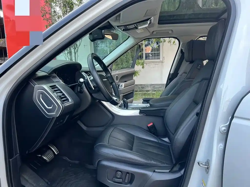 Land Rover Sport — миниатюра 17