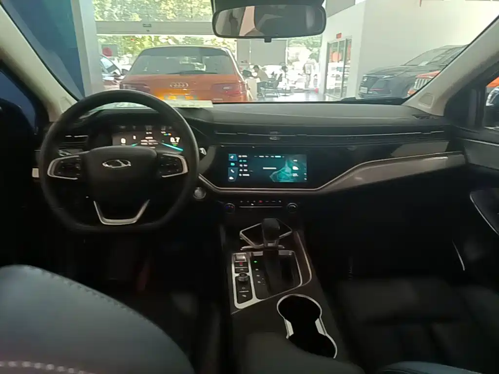 Chery Arrizo 5 PLUS — миниатюра 10