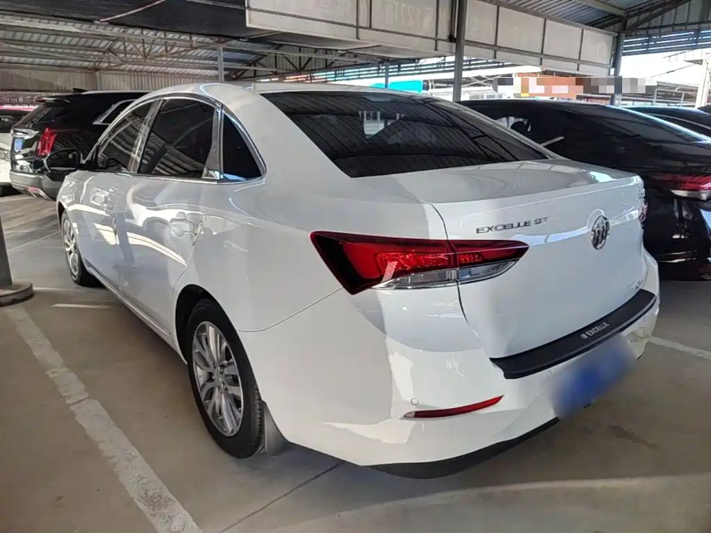 Buick Excelle — миниатюра 5