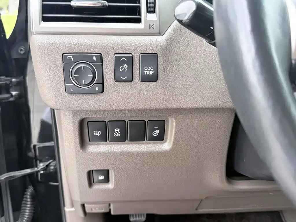 Lexus GX — миниатюра 17
