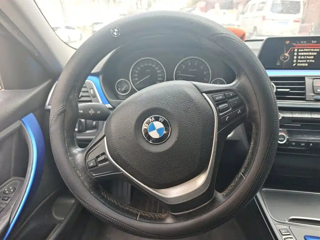 BMW 3 Series — миниатюра 3