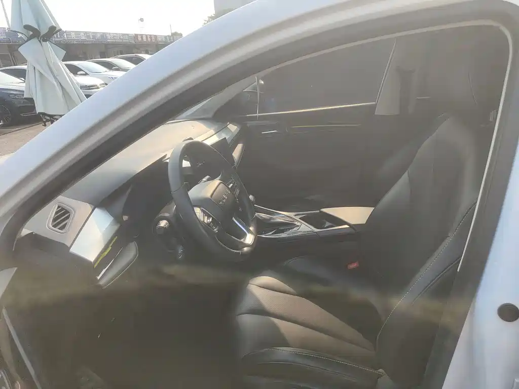 Roewe i5 — миниатюра 11