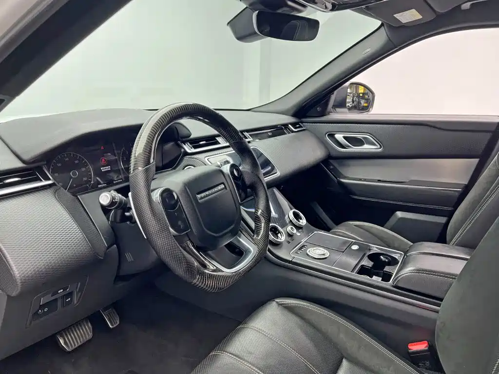 Land Rover Velar — миниатюра 12