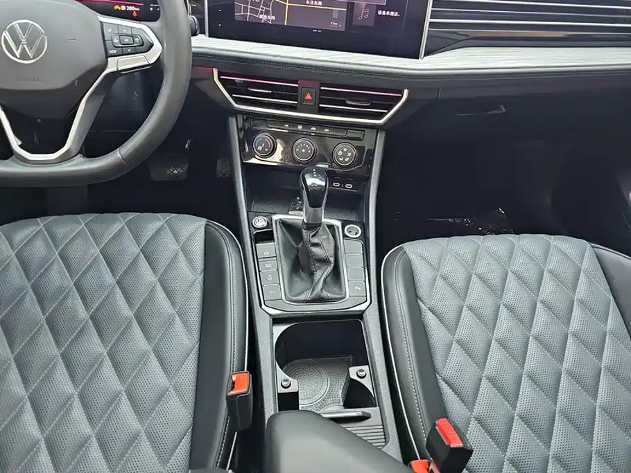 Volkswagen Sagitar — миниатюра 16