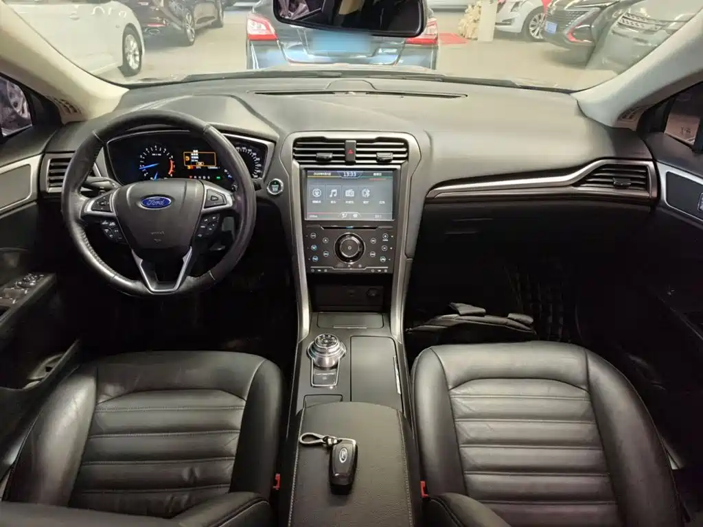 Ford Mondeo — миниатюра 10