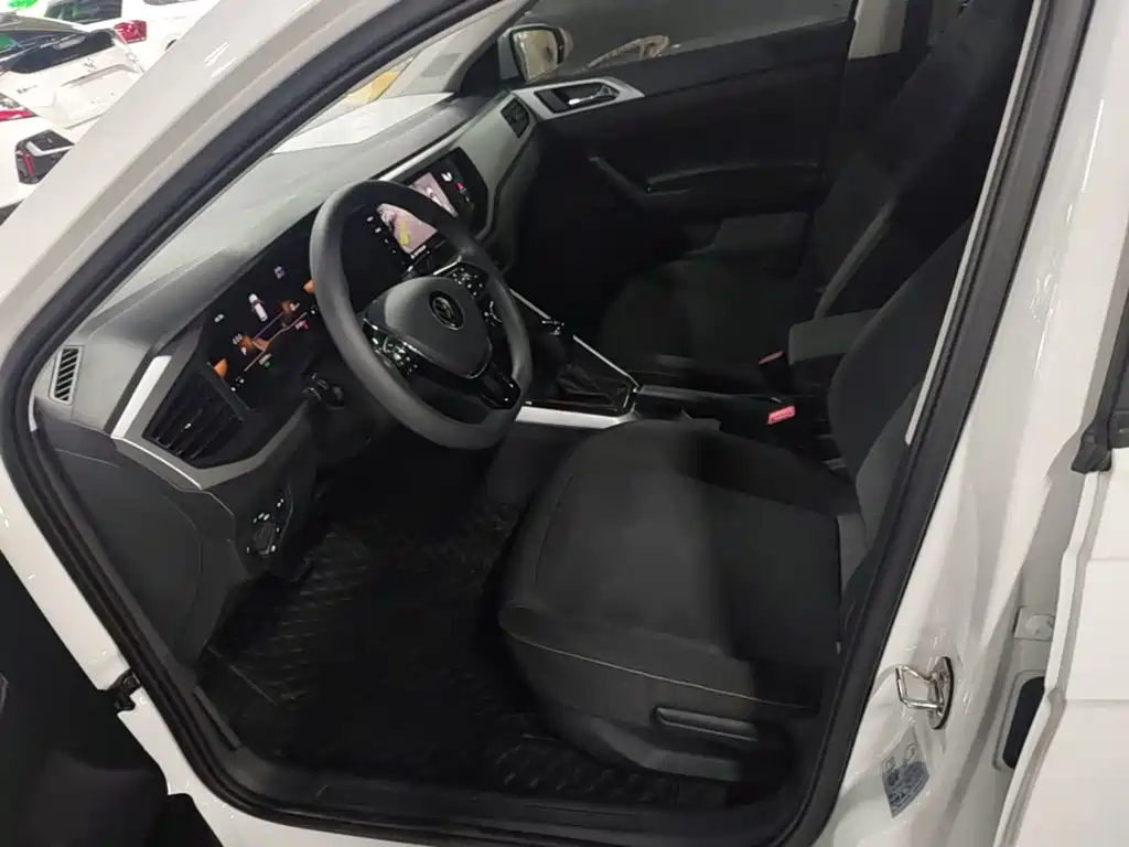 Volkswagen Polo — миниатюра 15