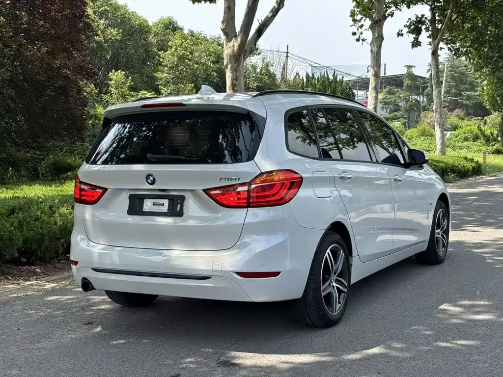 BMW 2 Series Gran Tourer — миниатюра 7