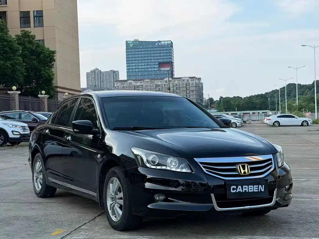 Honda Accord — миниатюра 3