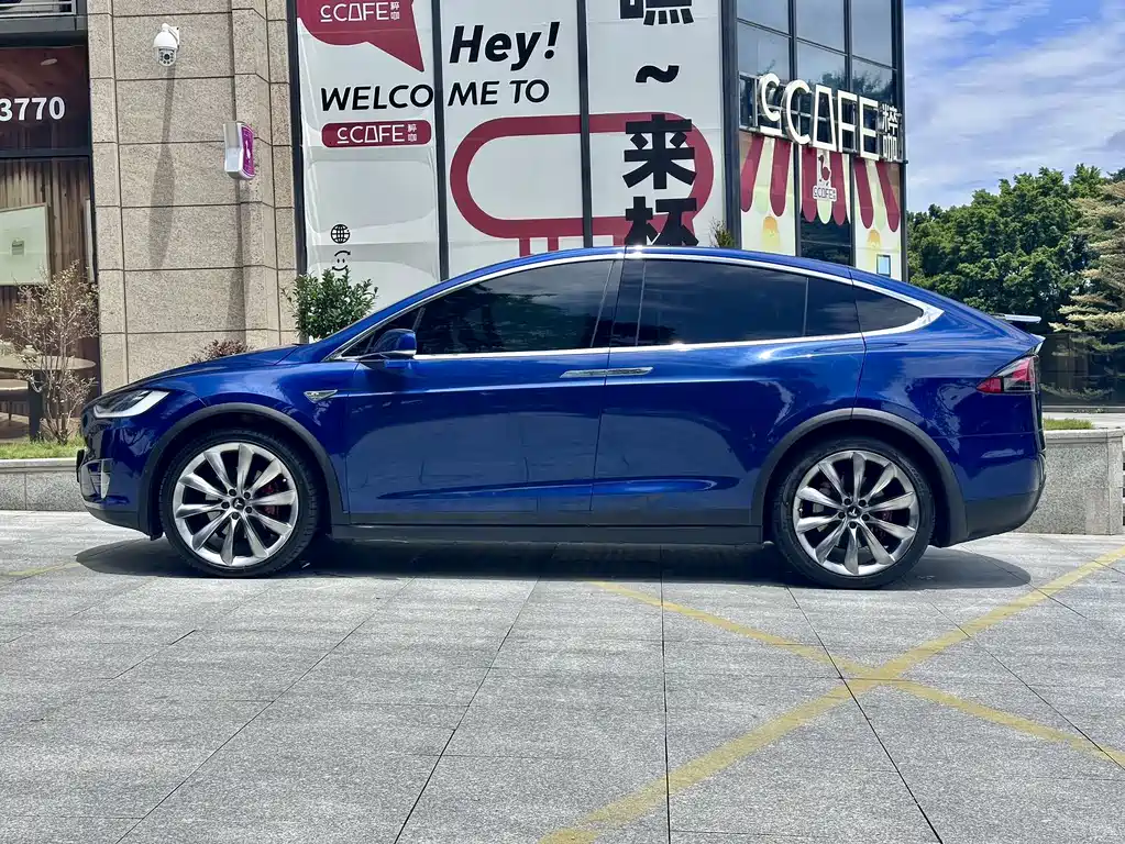 Tesla Model X 2016 Model X 90D