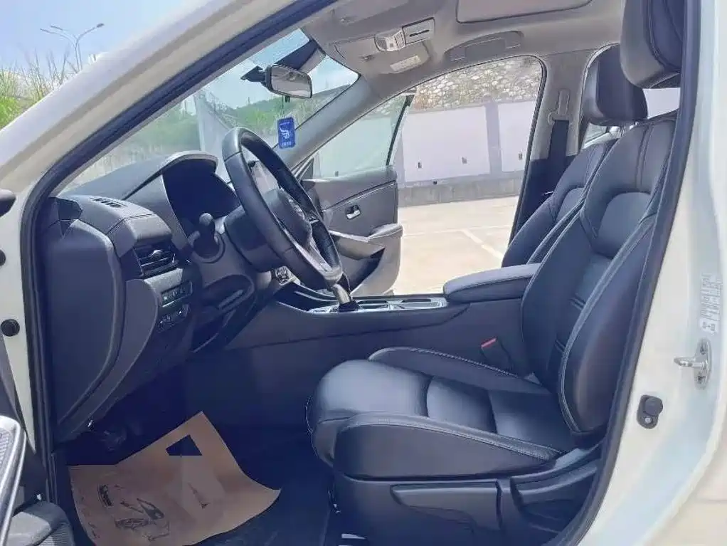 Nissan Sylphy — миниатюра 7