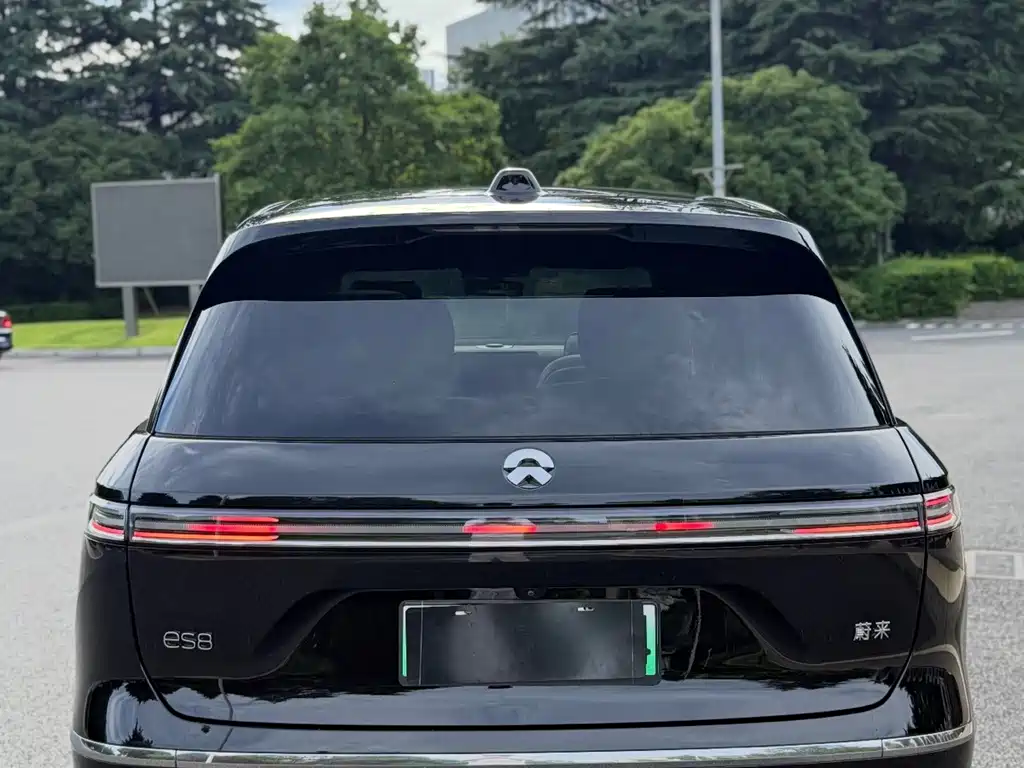NIO ES8 — миниатюра 13