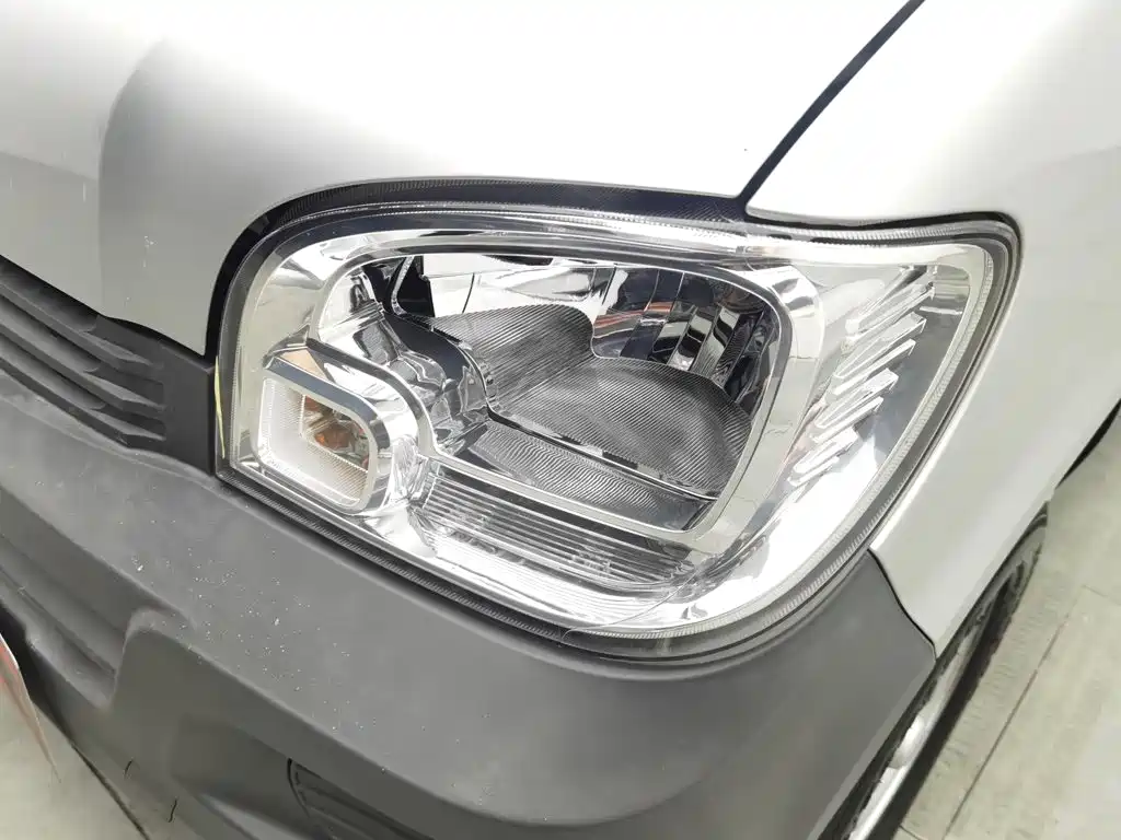 Wuling Zhiguang — миниатюра 7