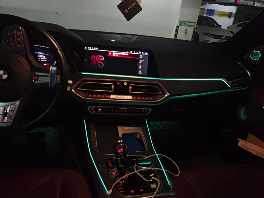 BMW X5 — миниатюра 13