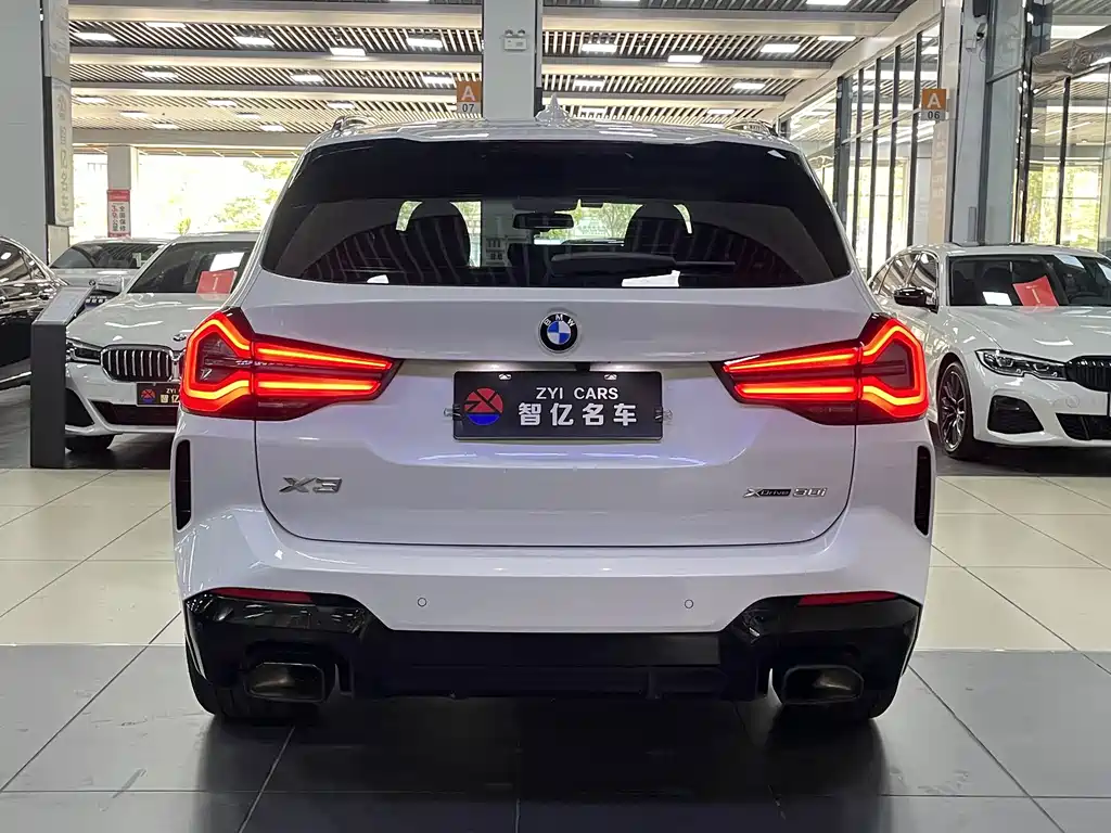 BMW X3 — миниатюра 9