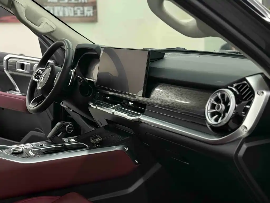 TANK TANK 400 NEW ENERGY