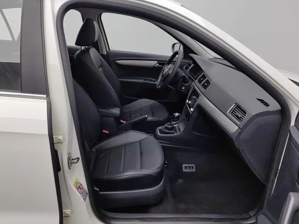 Volkswagen Lavida — миниатюра 23
