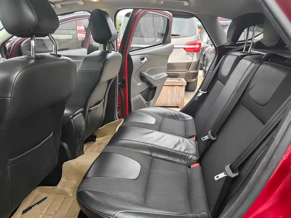 Ford Focus — миниатюра 5