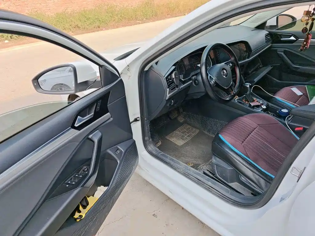 Volkswagen Sagitar — миниатюра 12