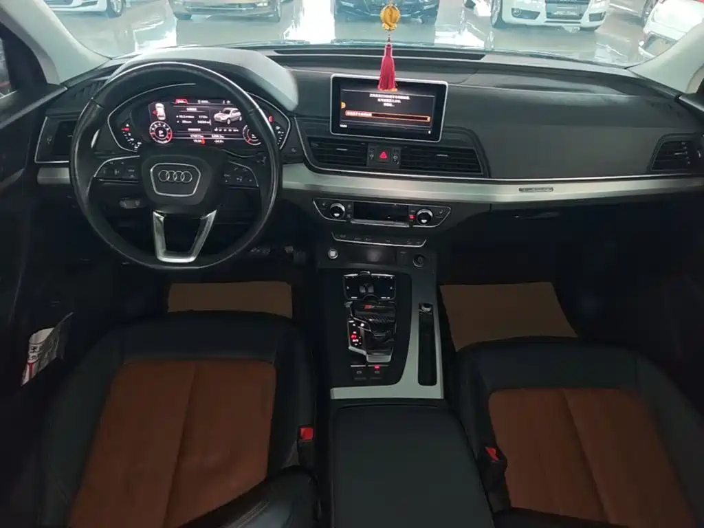 Audi Q5L — миниатюра 10