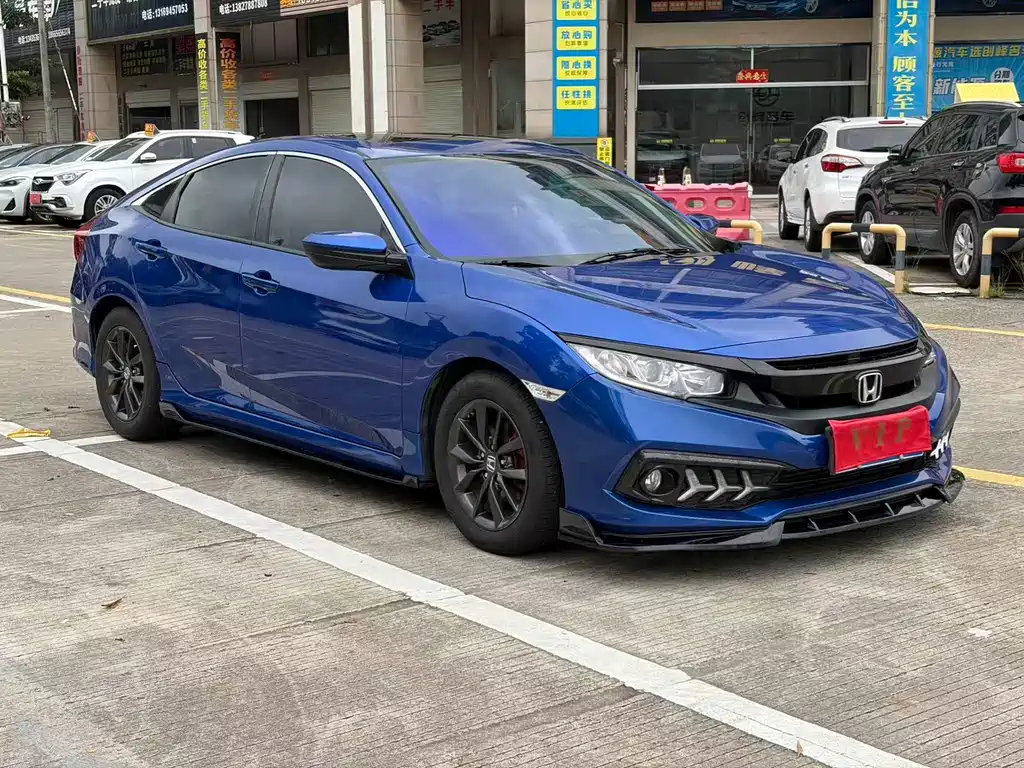 Honda Civic 2019 220TURBO MT V