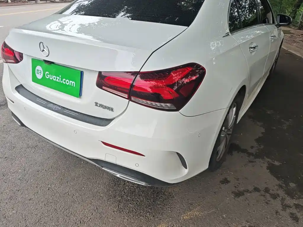 Mercedes-Benz A-Class — миниатюра 8