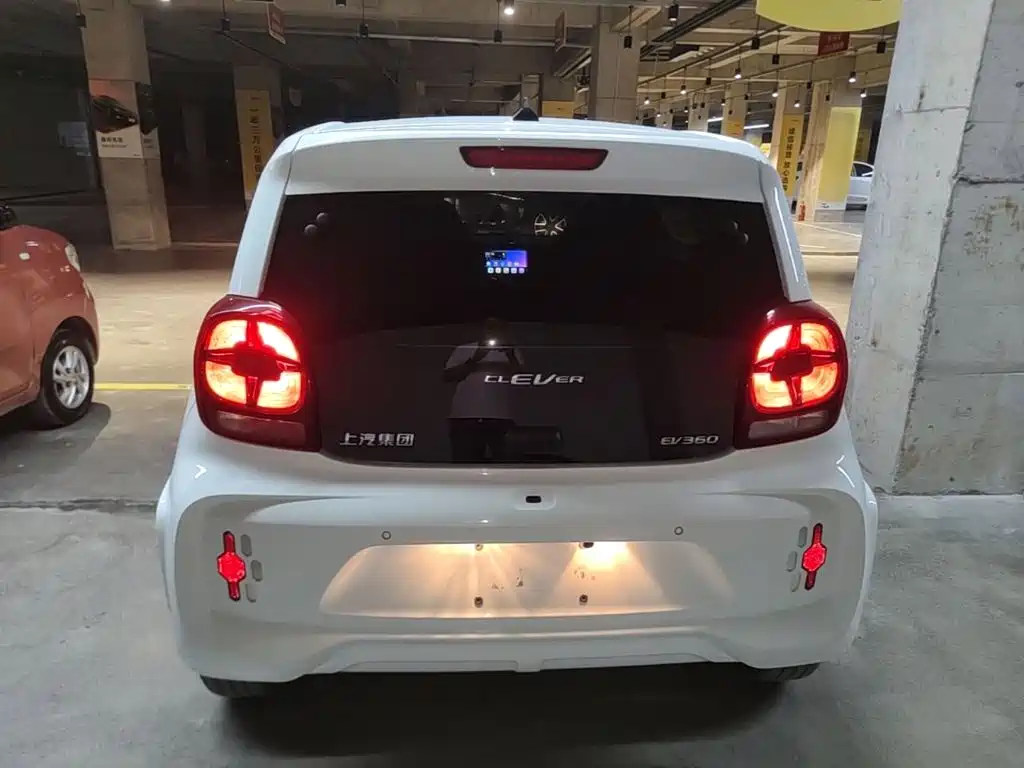 Roewe Clever — миниатюра 6