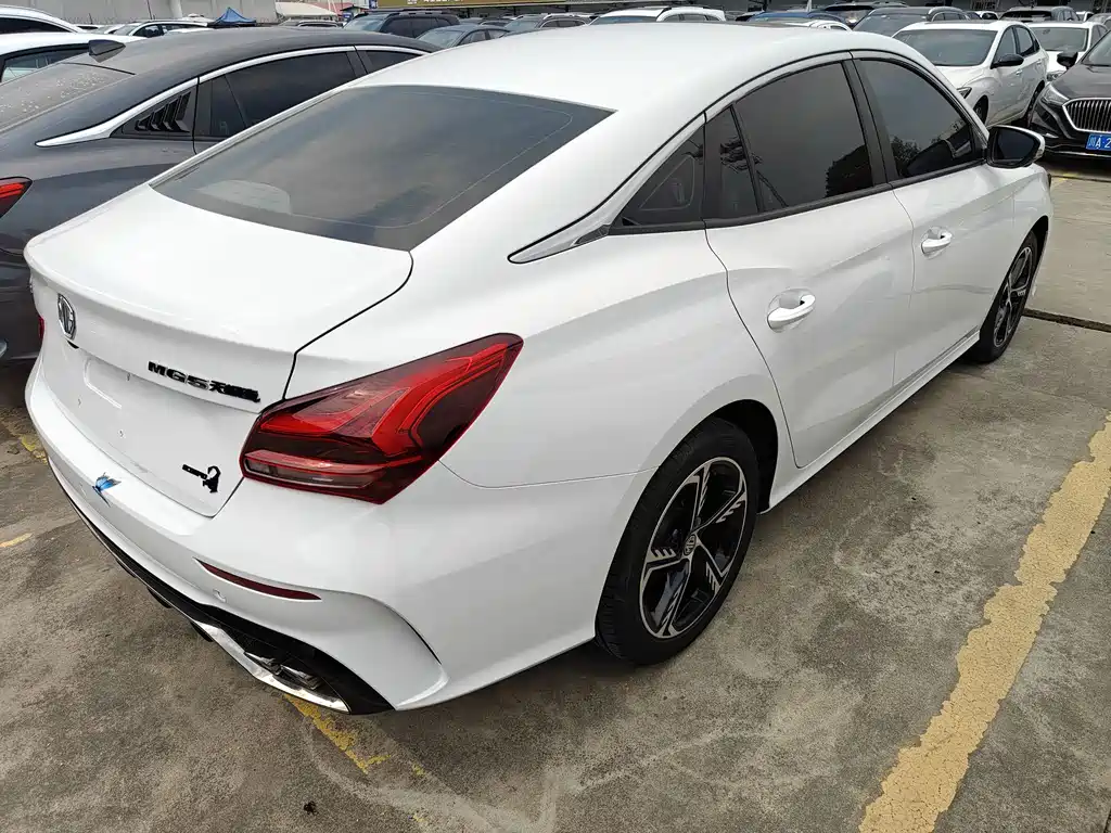 MG MG5 Scorpio — миниатюра 16