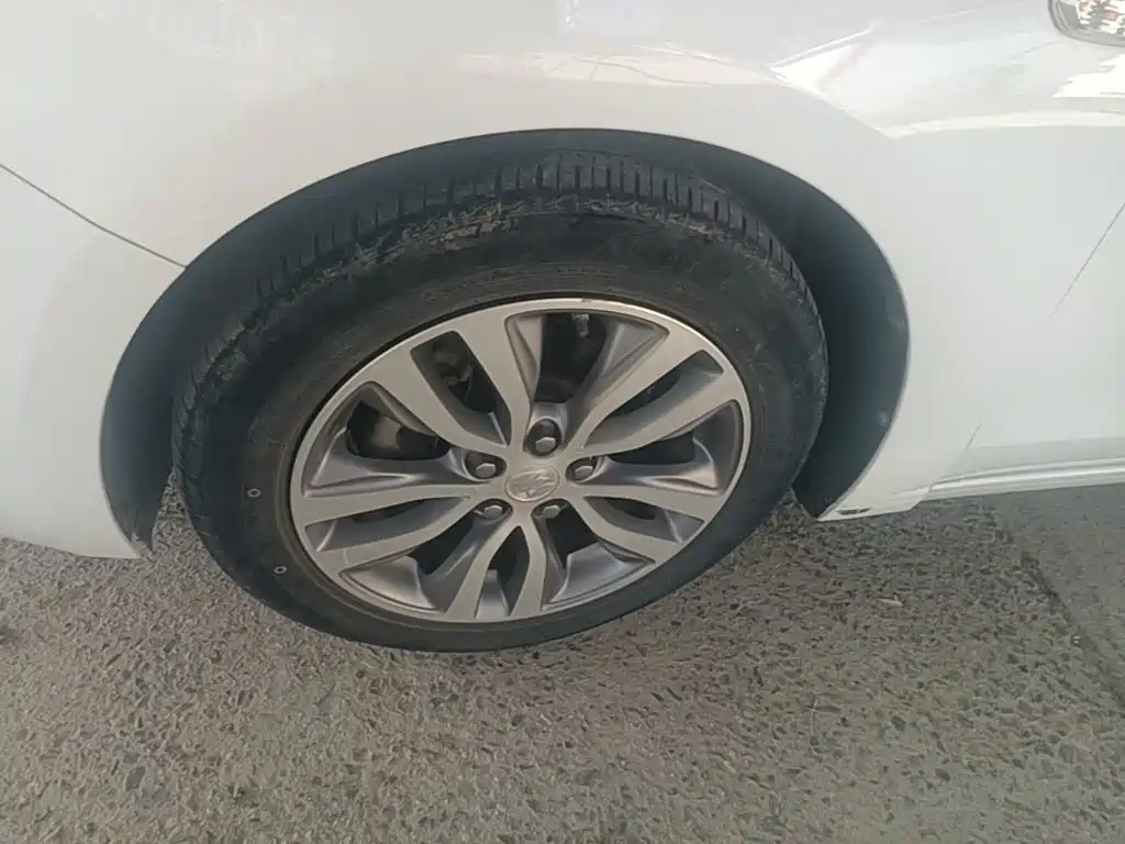 Buick Excelle — миниатюра 23