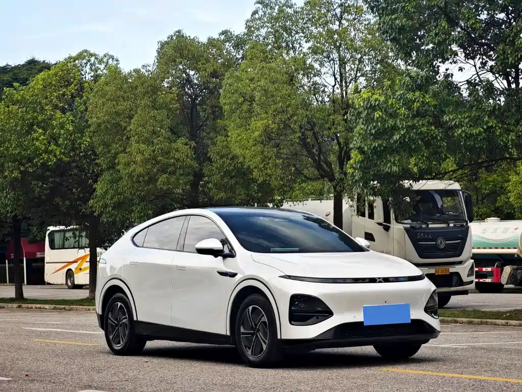 XPeng G6 — миниатюра 3