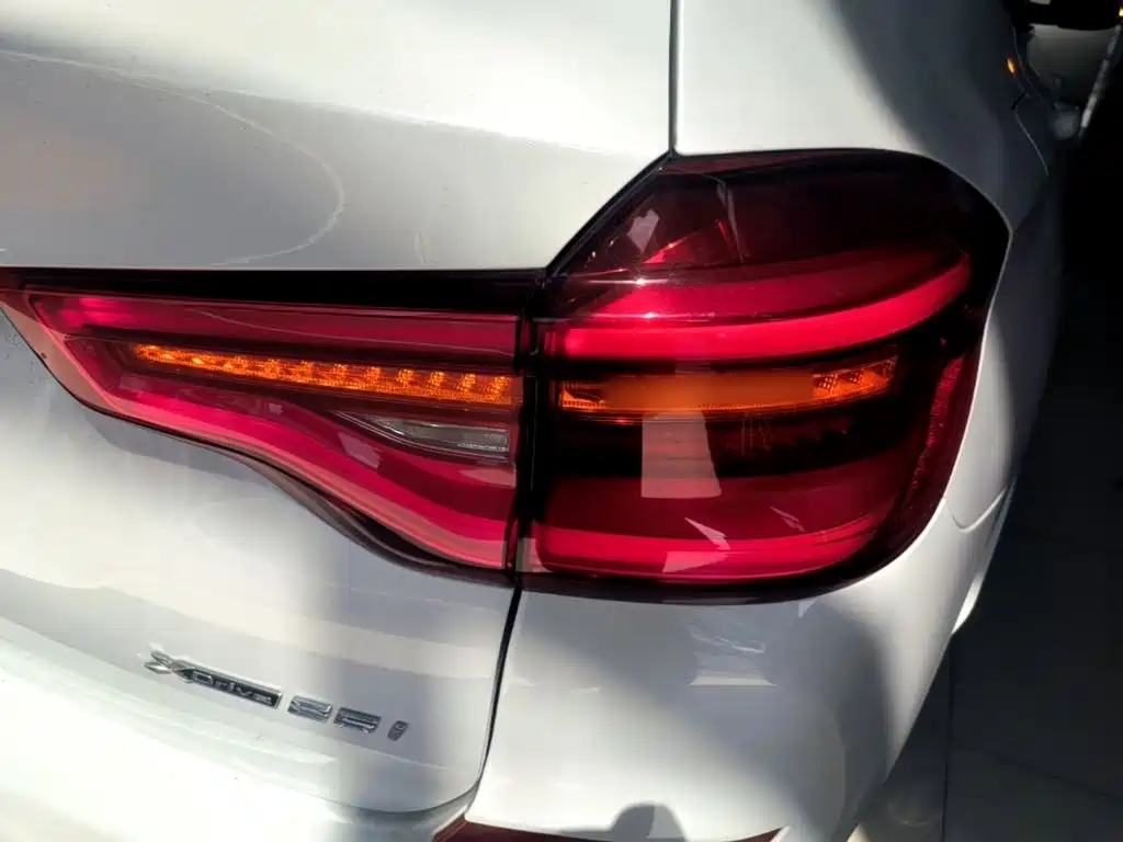 BMW X3 — миниатюра 8