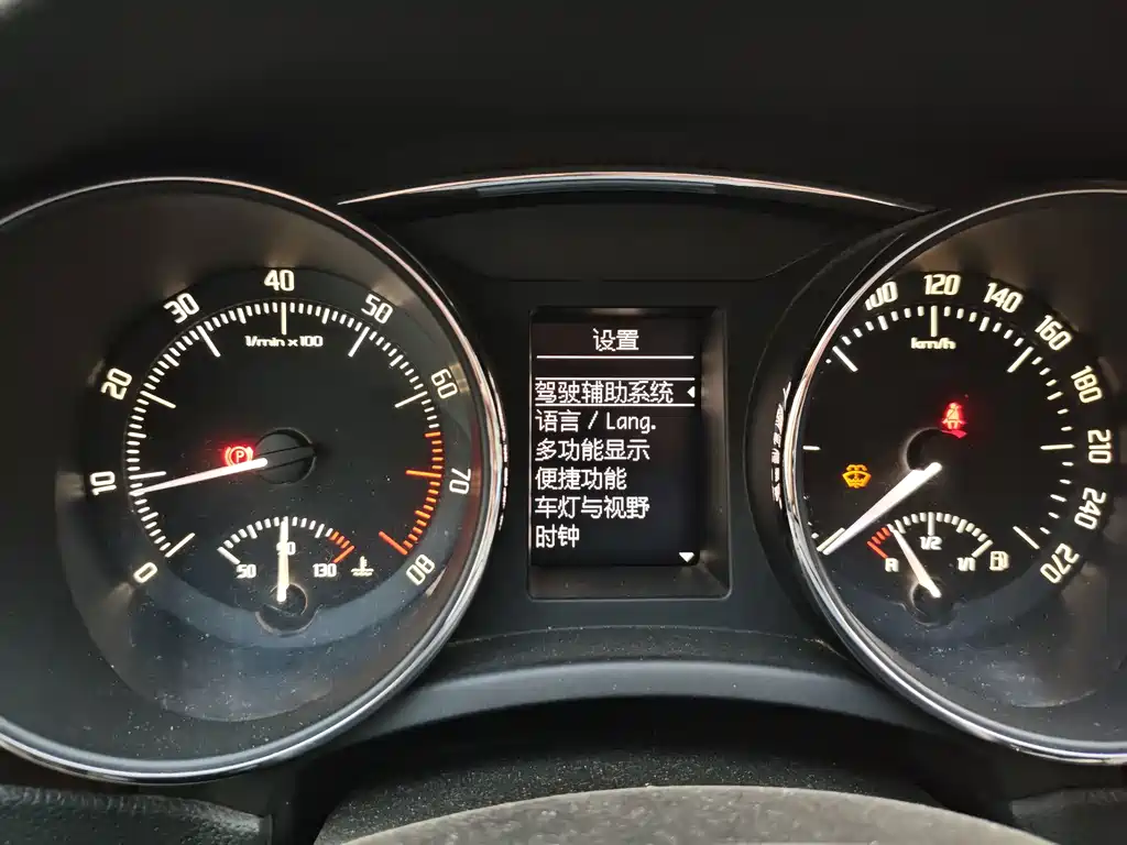 Skoda Superb — миниатюра 17