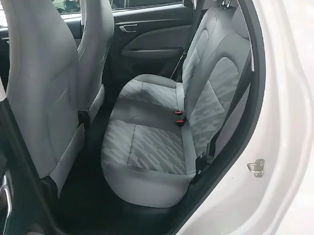 Leapmotor Leapmotor T03 — миниатюра 17