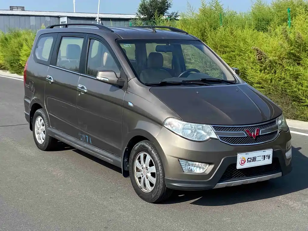 Wuling Hongguang — миниатюра 3