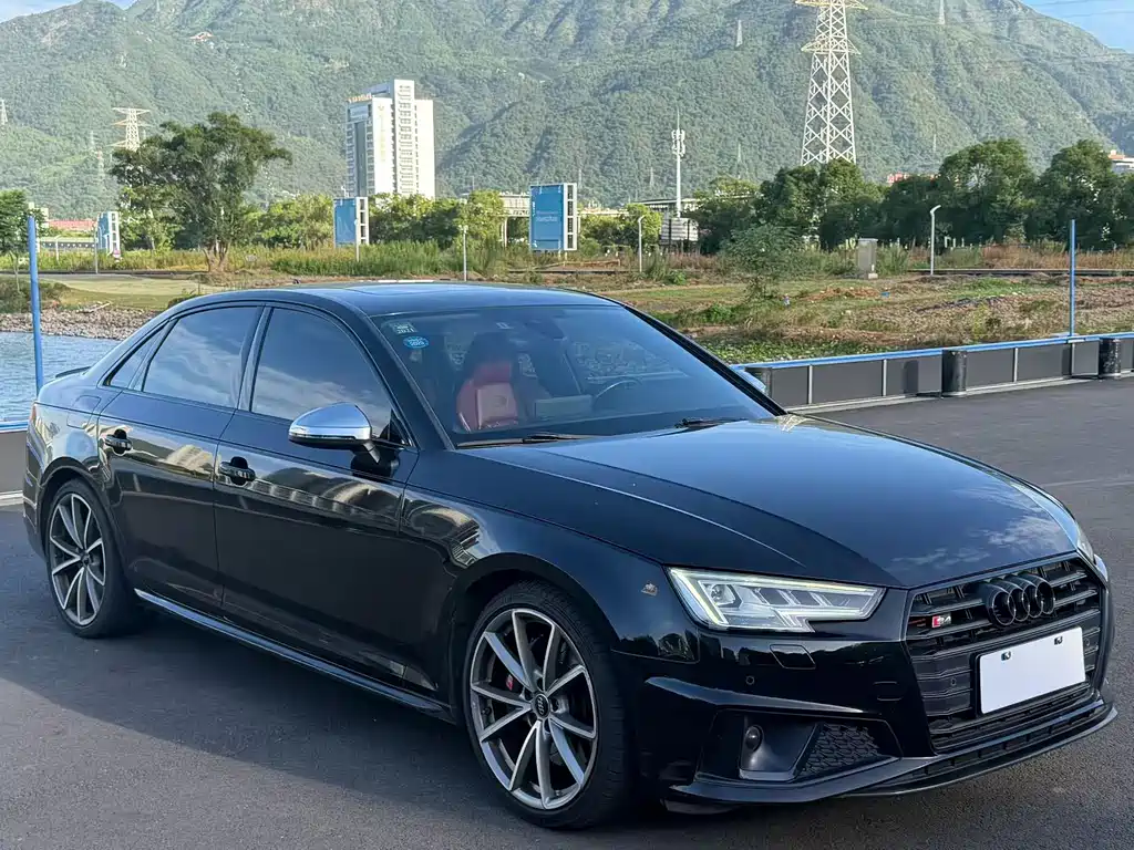 Audi S4 — миниатюра 3