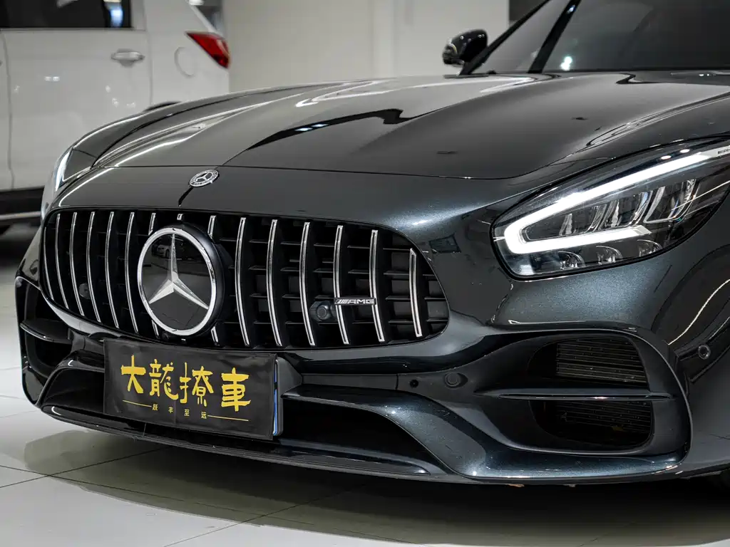 MERCEDES-BENZ AMG GT