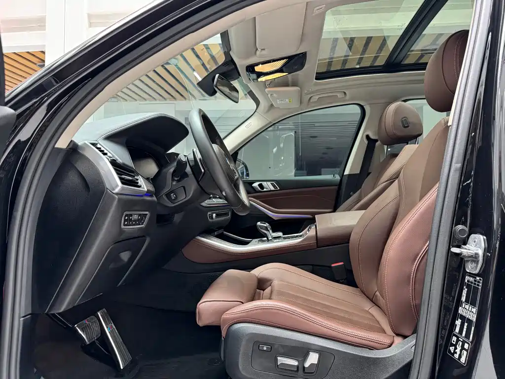 BMW X5 (Import) — миниатюра 10