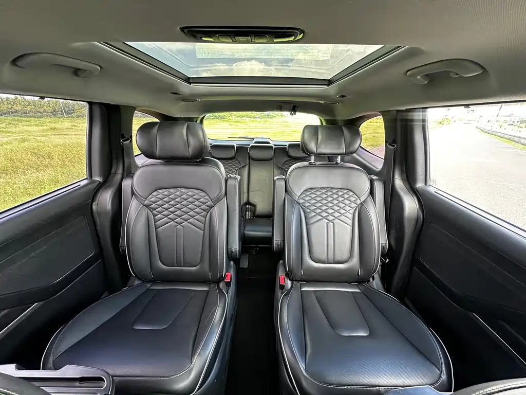 Hyundai Custo — миниатюра 12