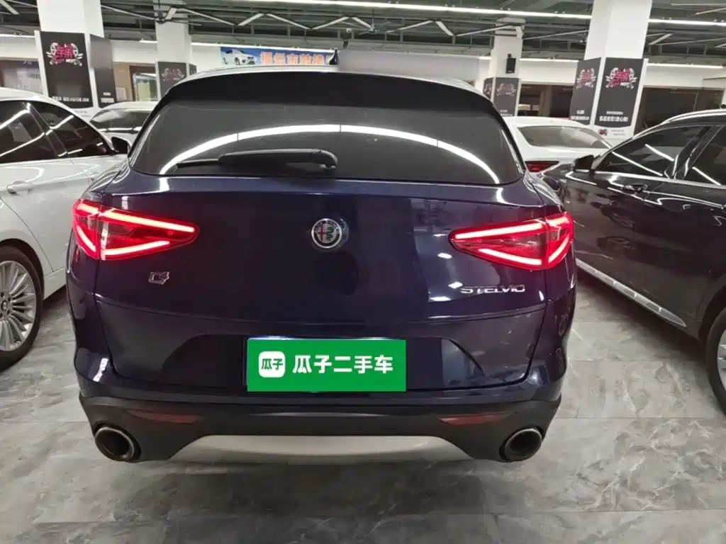 Alfa Romeo Stelvio — миниатюра 6