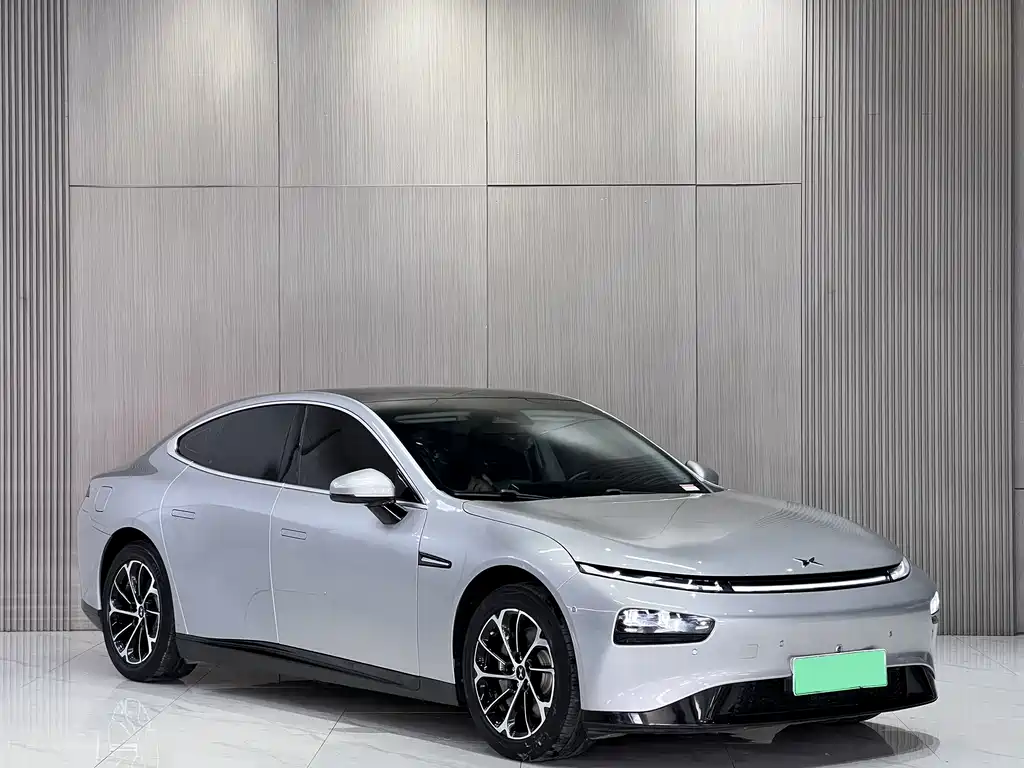 XPeng P7 — миниатюра 3