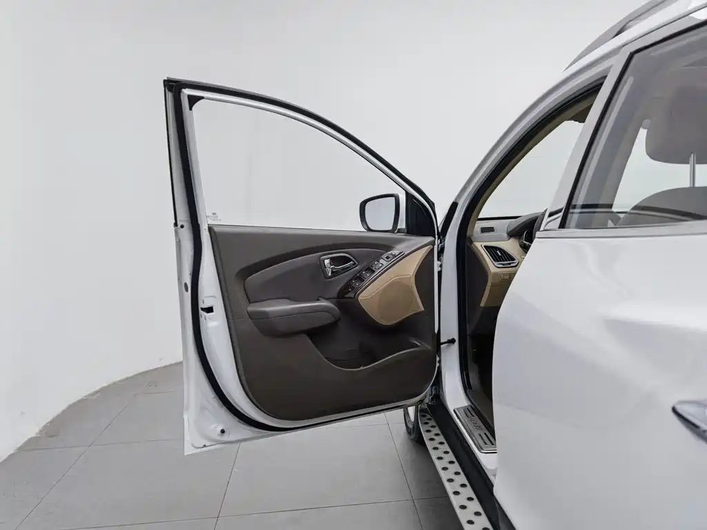 Hyundai ix35 — миниатюра 8
