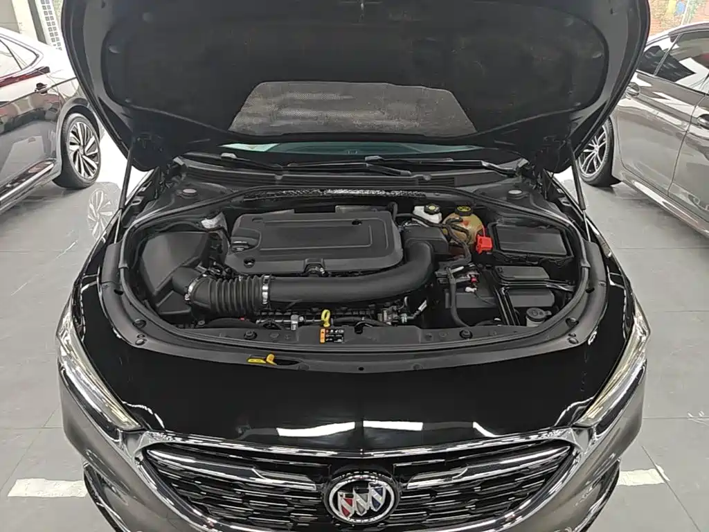 Buick LaCrosse — миниатюра 20