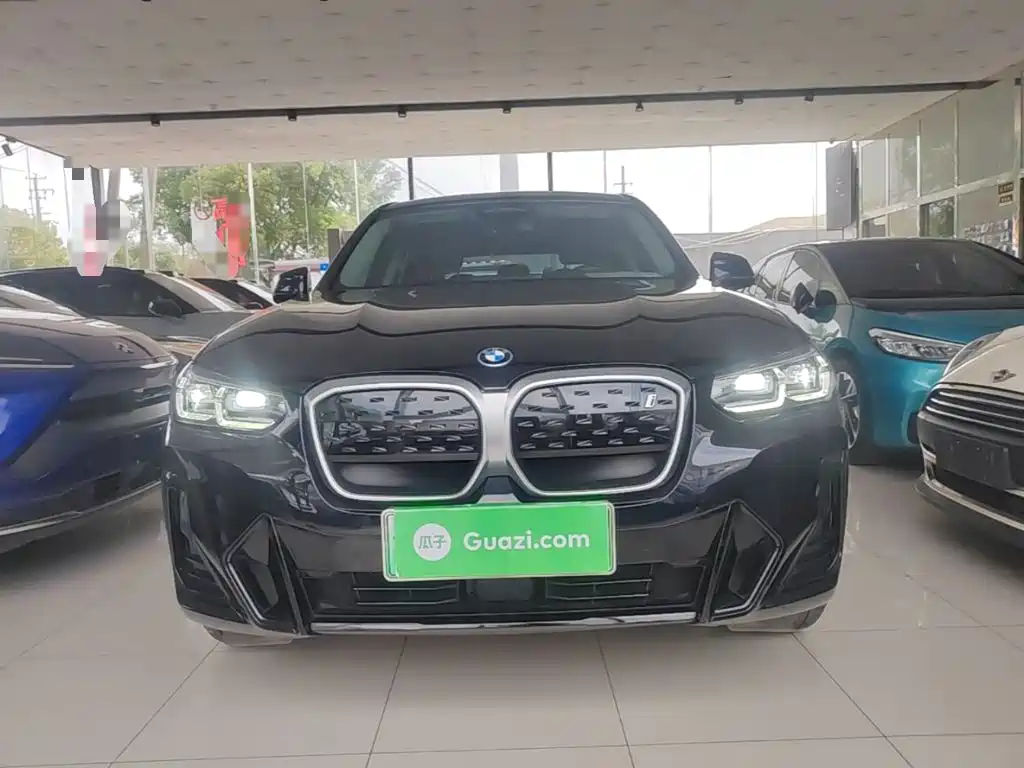 BMW iX3 — миниатюра 3