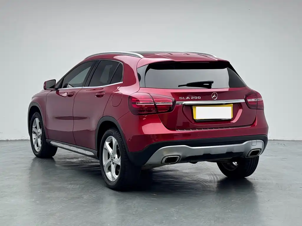 Mercedes-Benz GLA — миниатюра 17