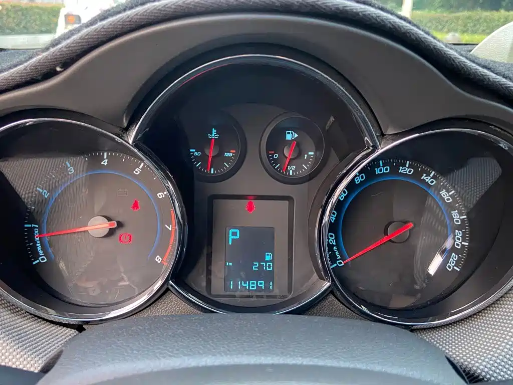 Chevrolet Cruze — миниатюра 19