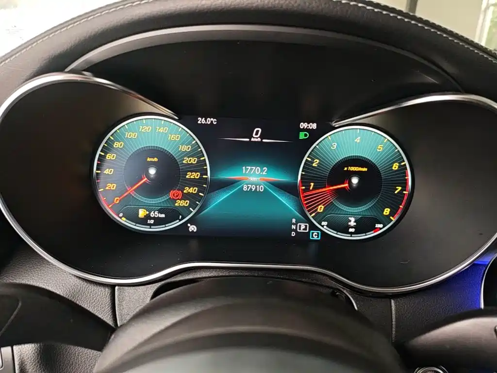 Mercedes-Benz C-Class — миниатюра 12
