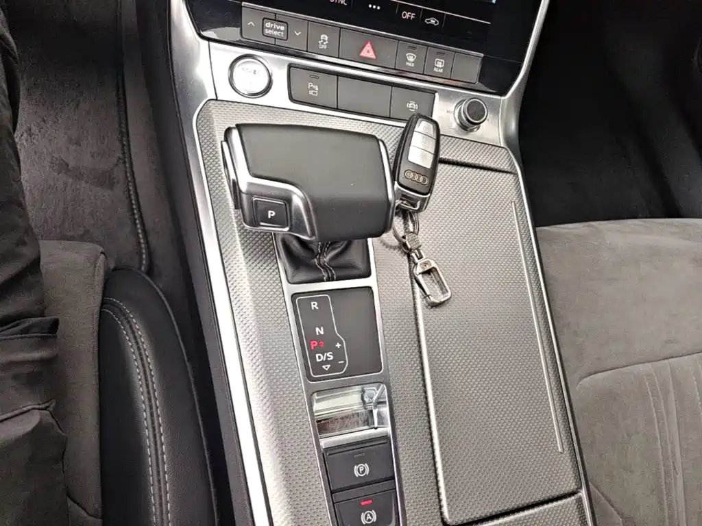 Audi A6L — миниатюра 14